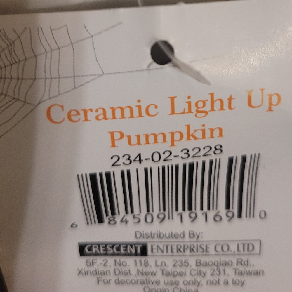 Gold Stem Orange Pumpkin & White Ceramic Pumpkin With Black Circles Pattern - Picture 5 of 11